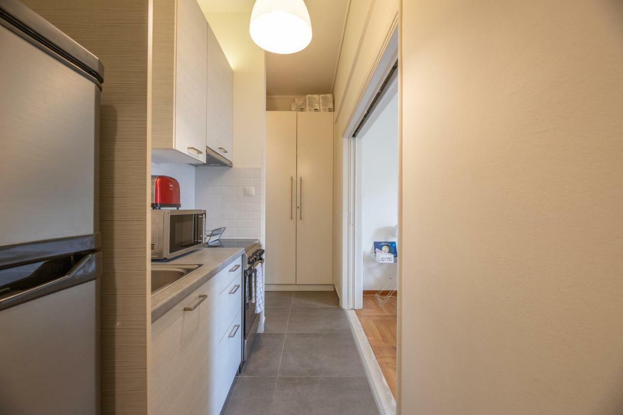 Top Sightseeing 3Rd Floor Studio On A Paved Road! Atenas Exterior foto